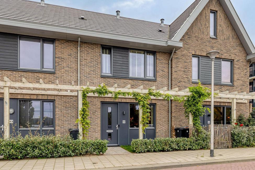 5893e1f809900ac83aa017b233ecc803