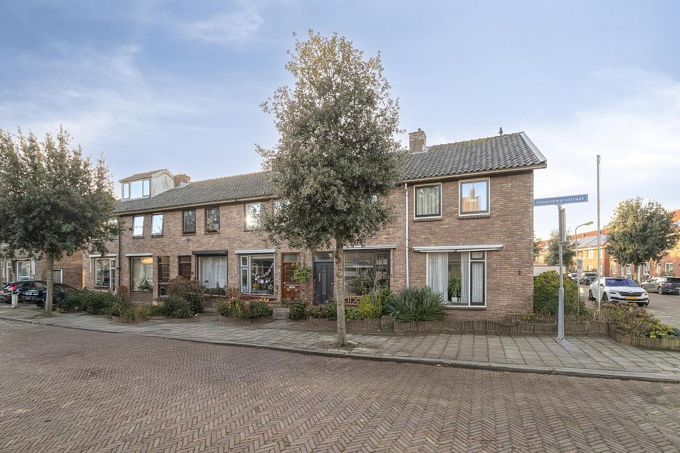 961682b9af76688a18a0aeec88e13b44