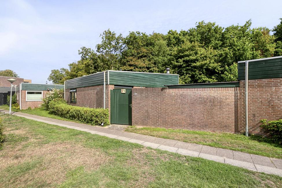 b87a05154fa182a73cc837f32659f689