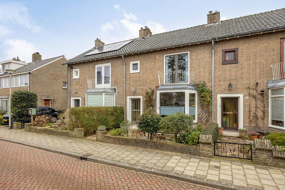 e07bfd02b896997f5b7276db26d25489