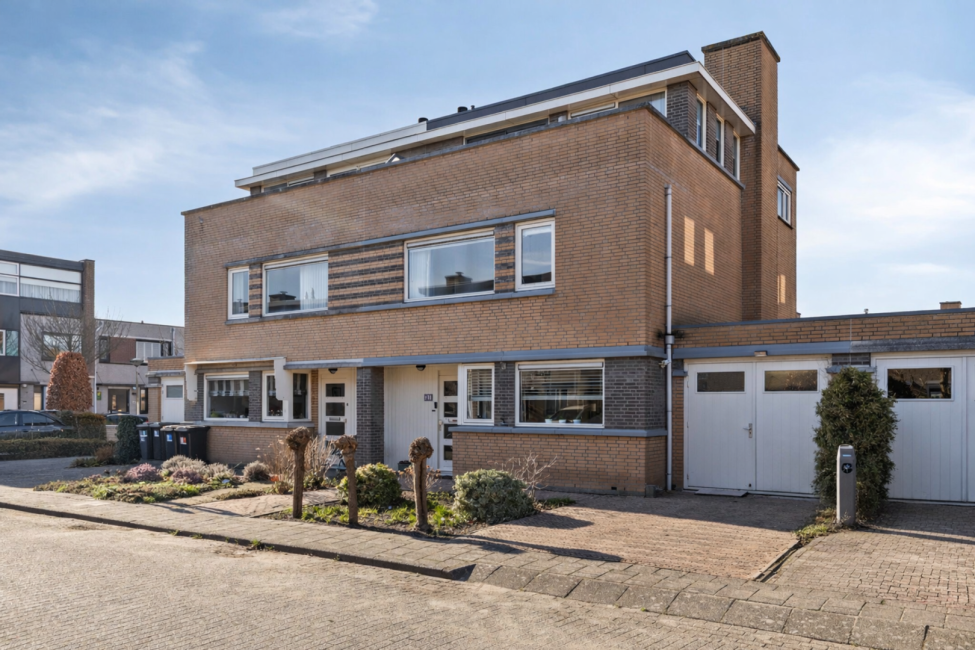 f449f9e5197b73f2617e25ba7170992b