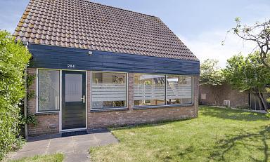 9a98e4d8f64e5c19746db92e3af8504d